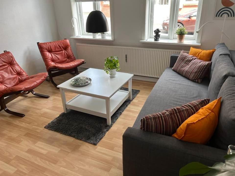 Central Beliggenhed Lys Og Hyggelig Kolding Luaran gambar